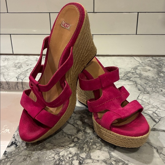 UGG Shoes - UGG Fuchsia pink Rope Espadrille suede Wedge Sandals 10